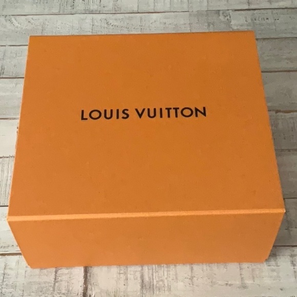 LOUIS VUITTON Bob Carry On Size S     Wool 100%
Brown M77294 - Picture 2 of 11